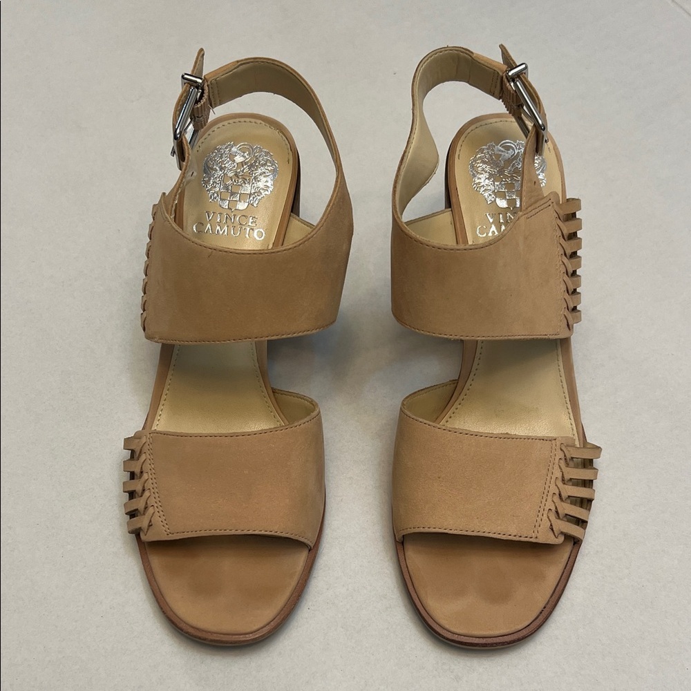VINCE CAMUTO KARMELO TAN SANDALS 8